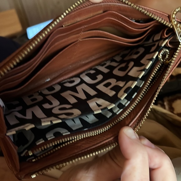 Wallet - Picture 2 of 4